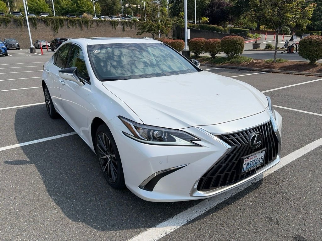 Used 2024 Lexus ES