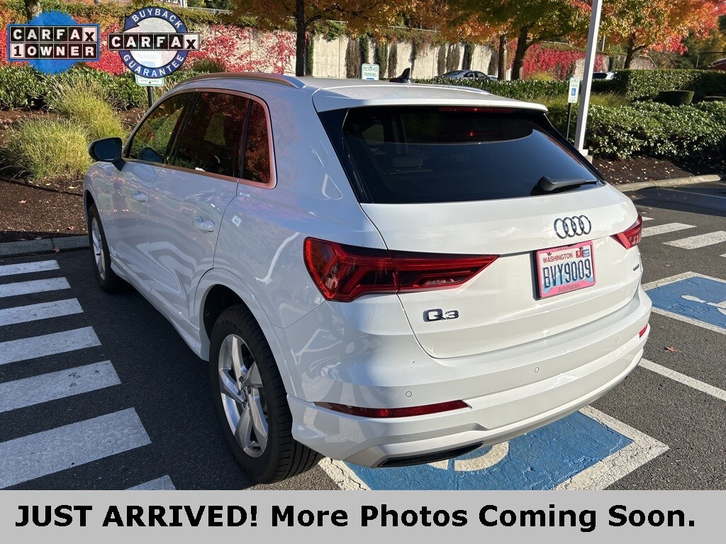 2020 Audi Q3 Premium photo 4