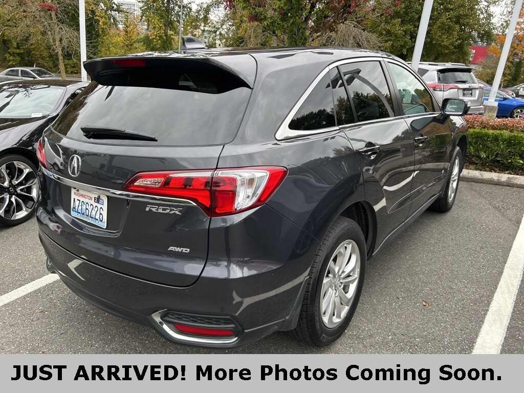 2016 Acura RDX Base photo 4