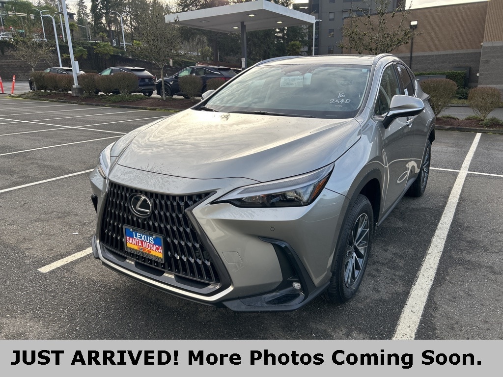 2026 Lexus NX Hybrid 350h's photo