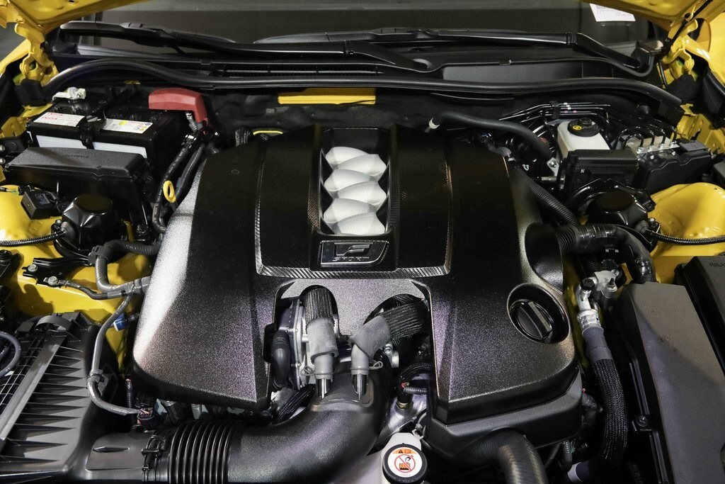 2025 Lexus IS 500 F SPORT Performance photo 4