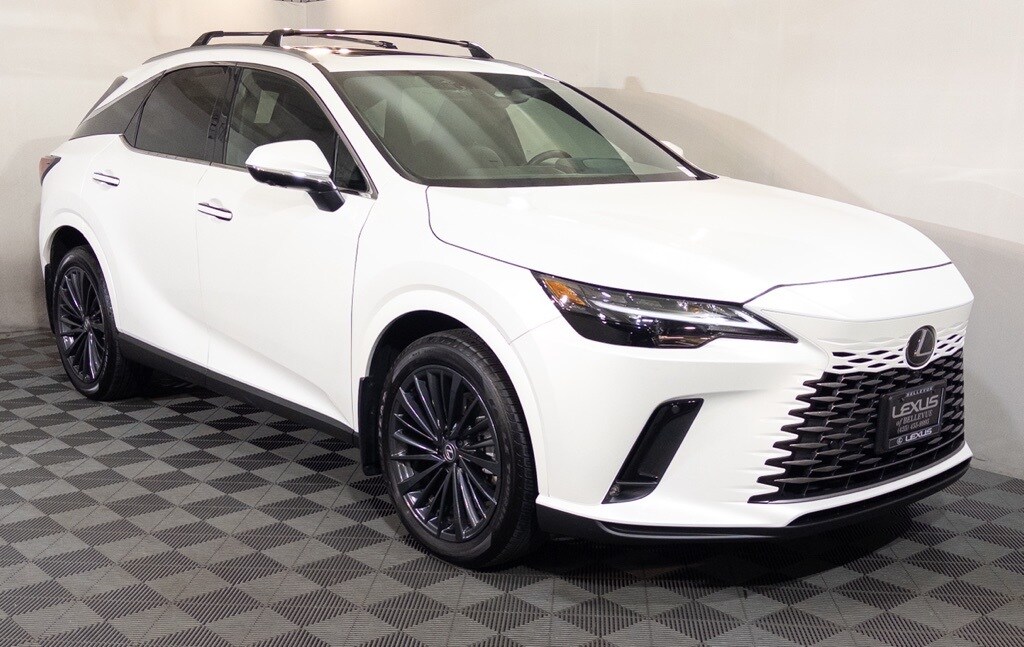 Voxcar LEXUS RX SUV in Eminent White Pearl, SEATTLE