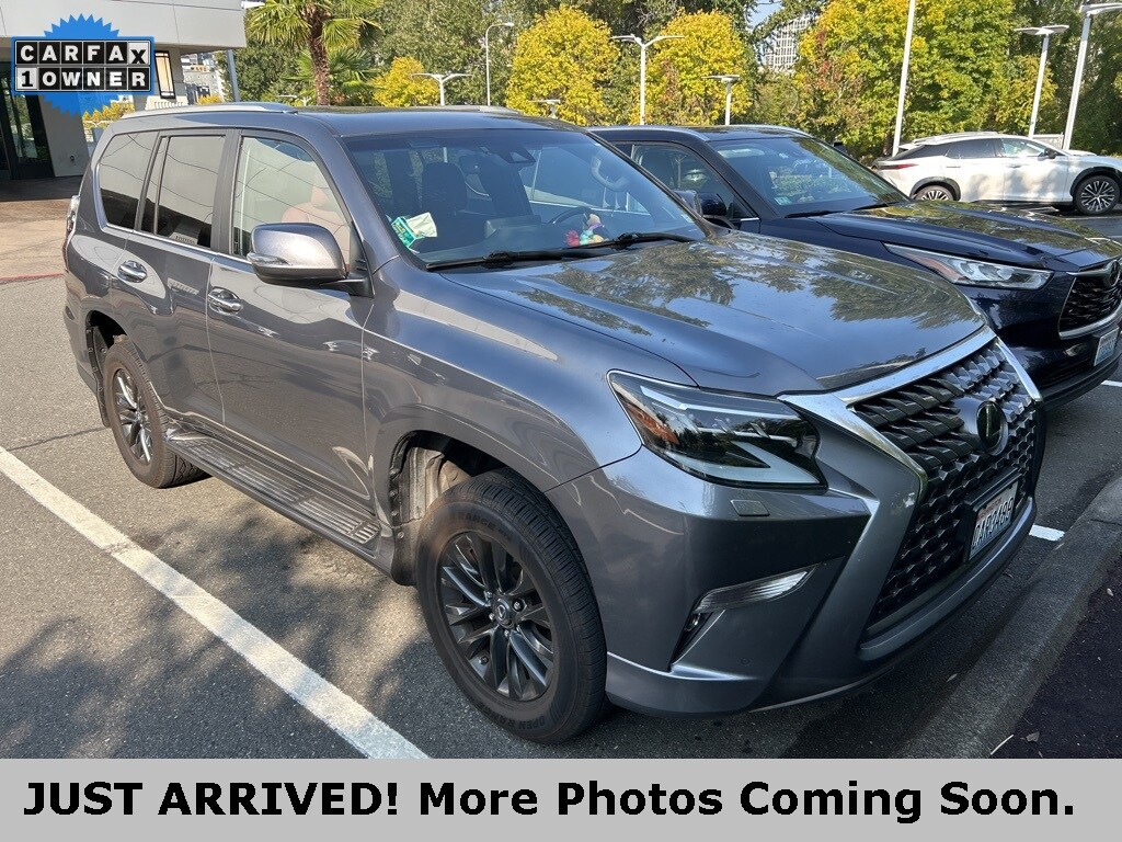 2022 Lexus GX Premium photo 2