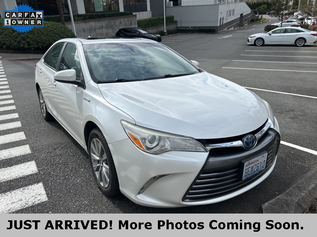 Used 2017 Toyota Camry Hybrid