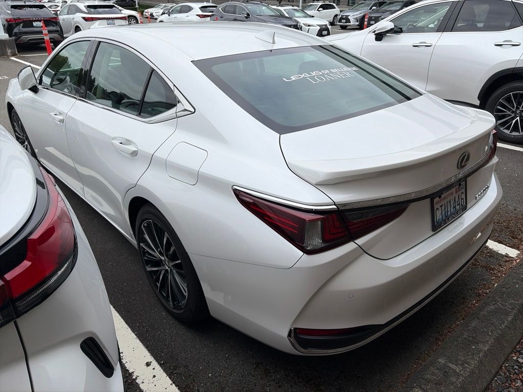 Used 2025 Lexus ES