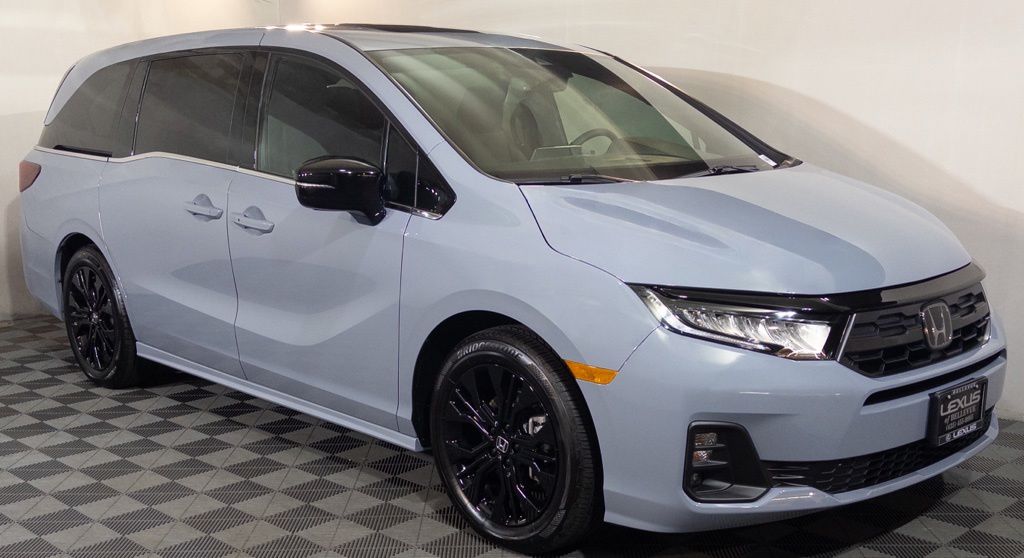 2025 Honda Odyssey Sport L's photo