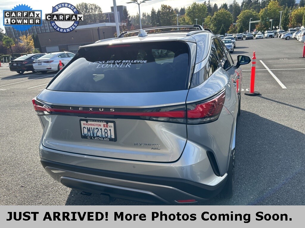 2024 Lexus RX 350h Premium photo 3