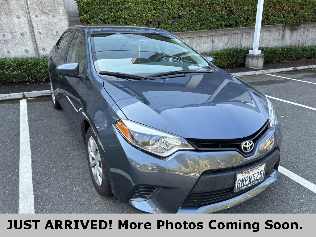 2016 Toyota Corolla L photo 2