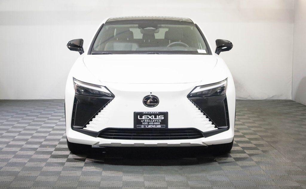 2023 Lexus RZ 450e Premium photo 2