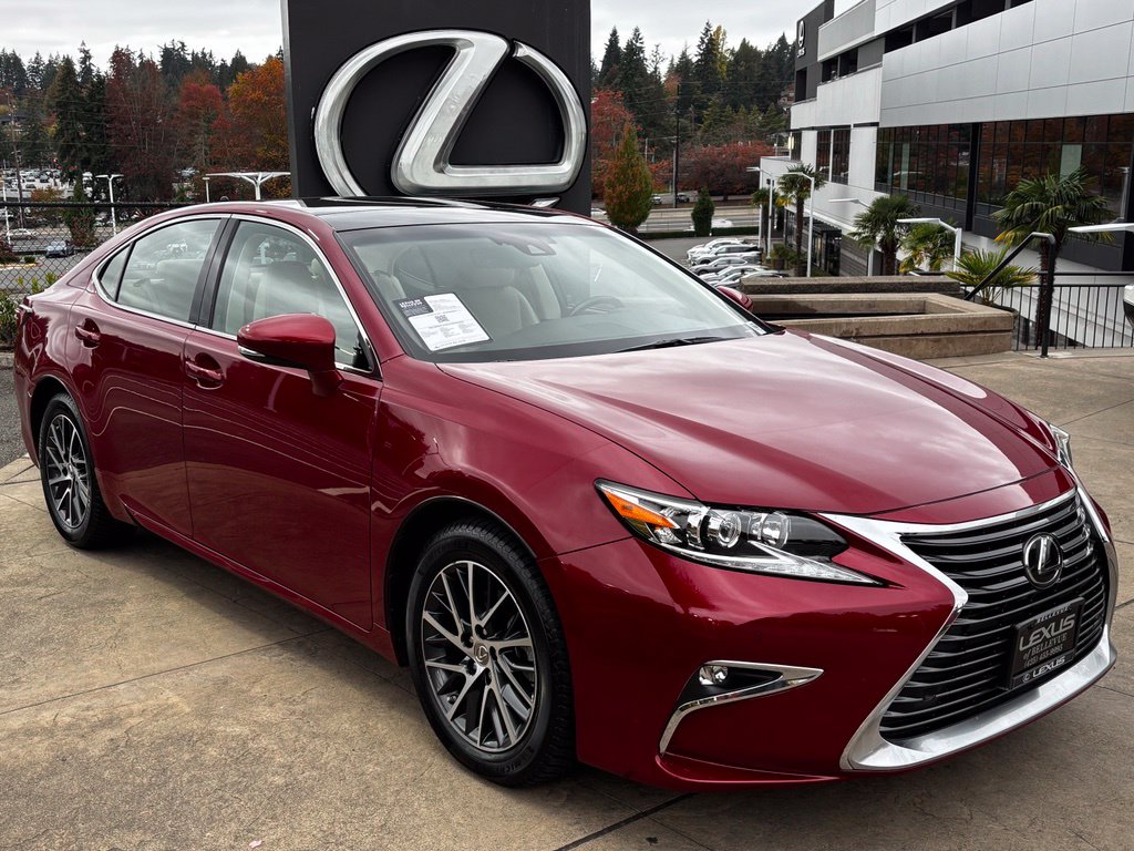 2017 Lexus ES