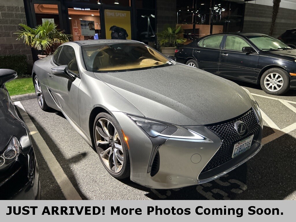 2018 Lexus LC 500 photo 2