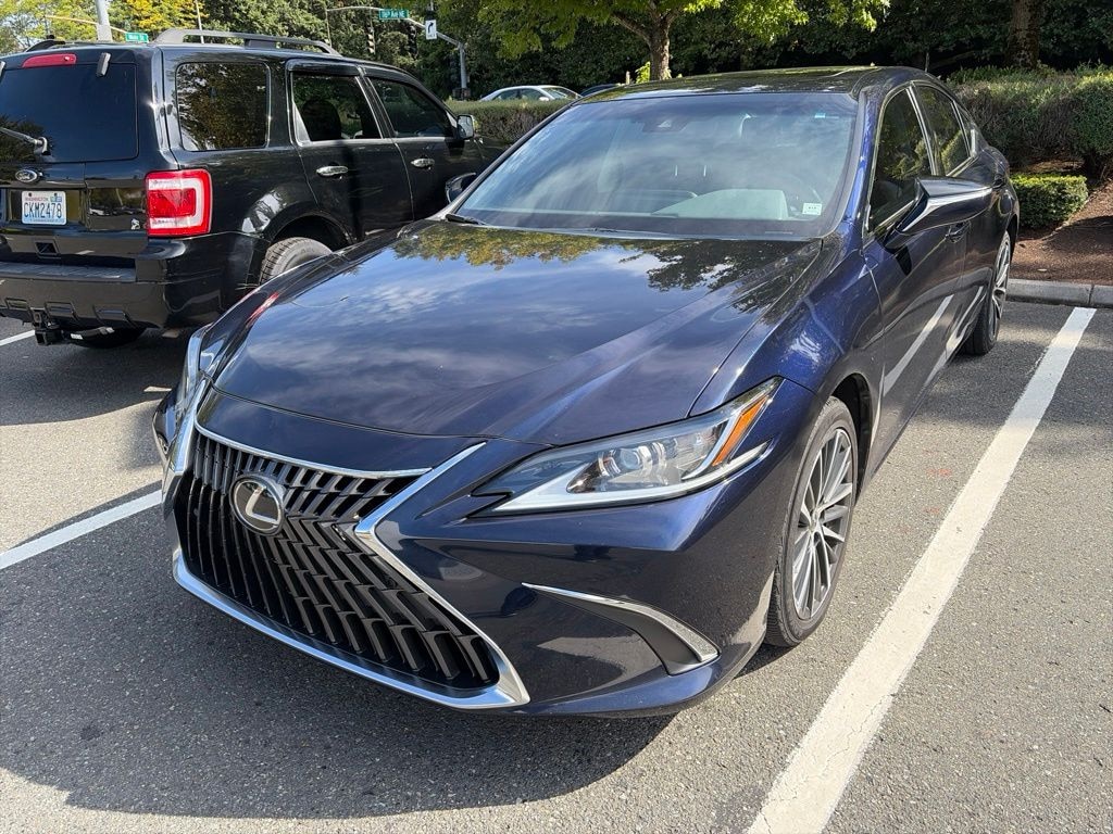 Certified 2022 Lexus ES 250 AWD SEDAN