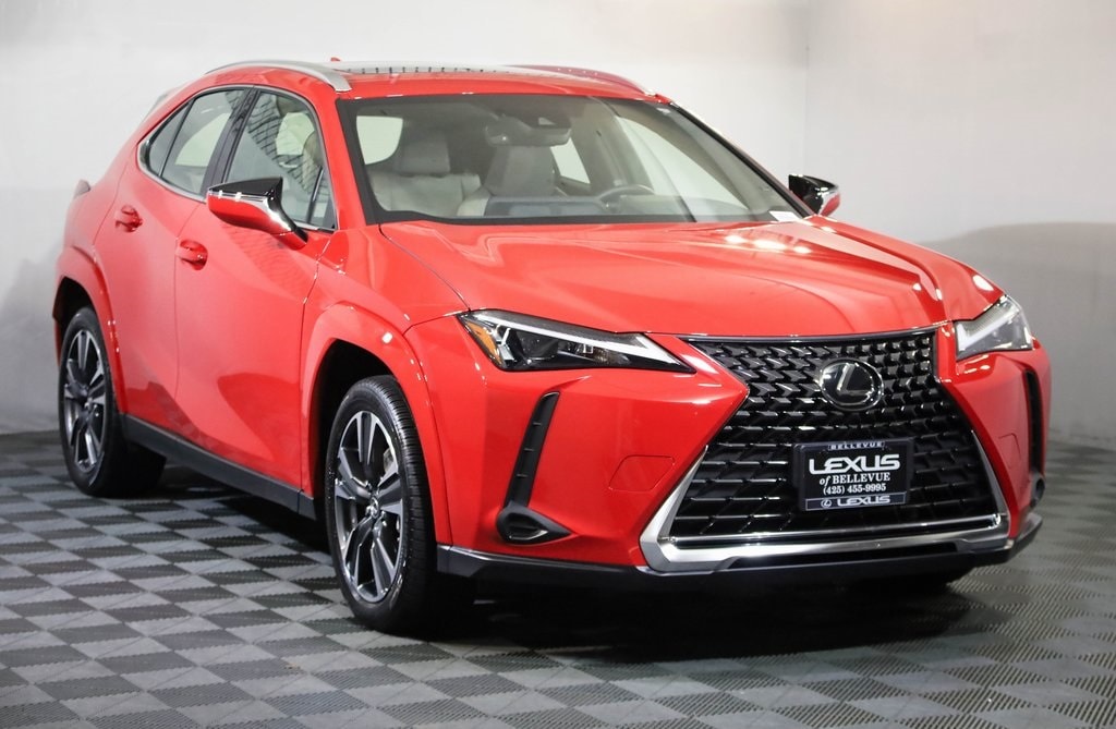2023 Lexus UX Premium's photo