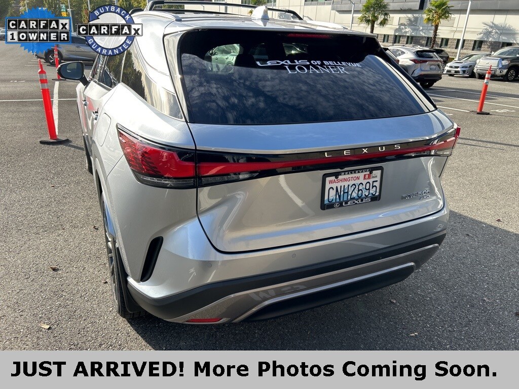 2024 Lexus RX 350h Premium photo 4