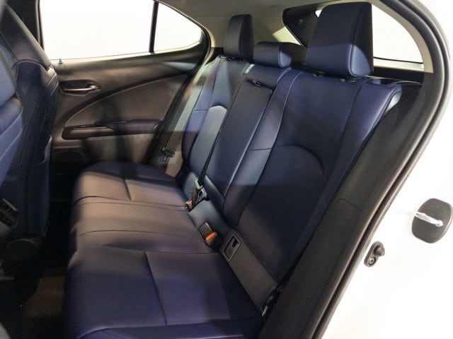 2026 Lexus UX Hybrid 300h Premium - Photo 13