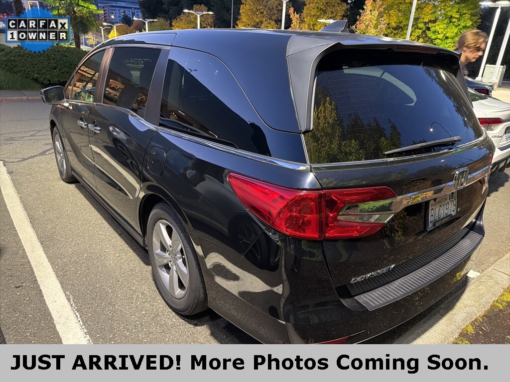 2018 Honda Odyssey EX-L photo 3