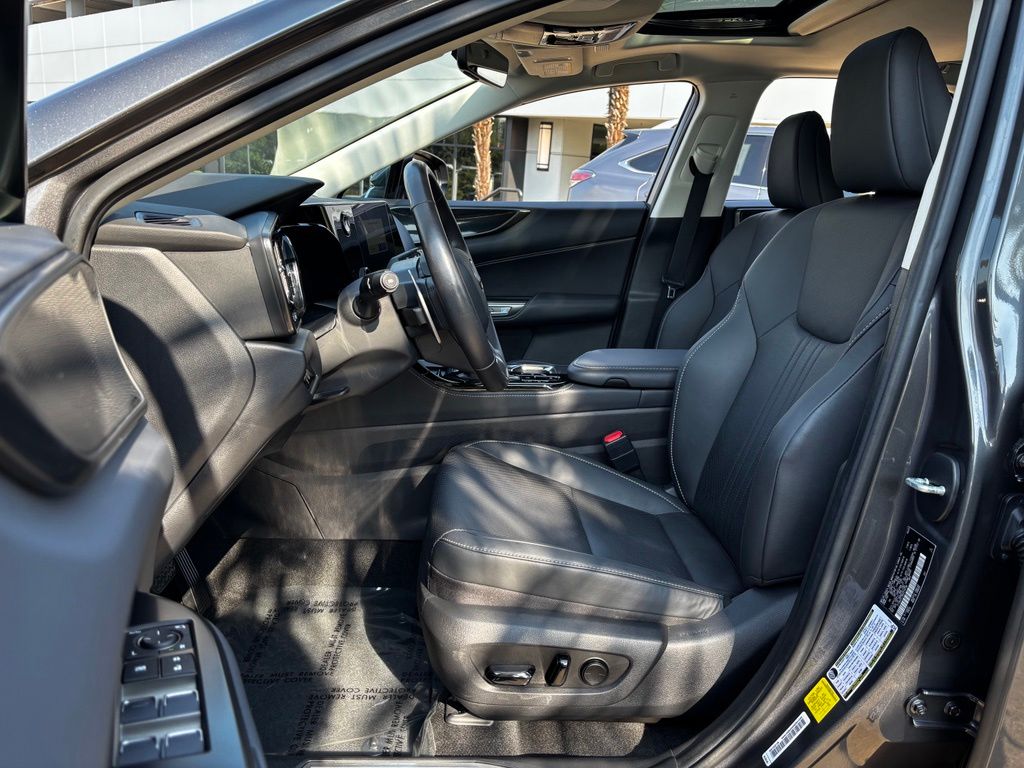 2024 Lexus NX Hybrid 350h - Photo 12