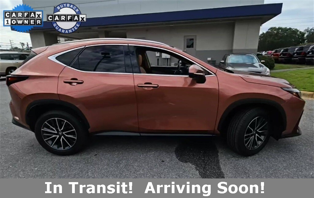 2025 Lexus NX 350h Premium AWD photo 2