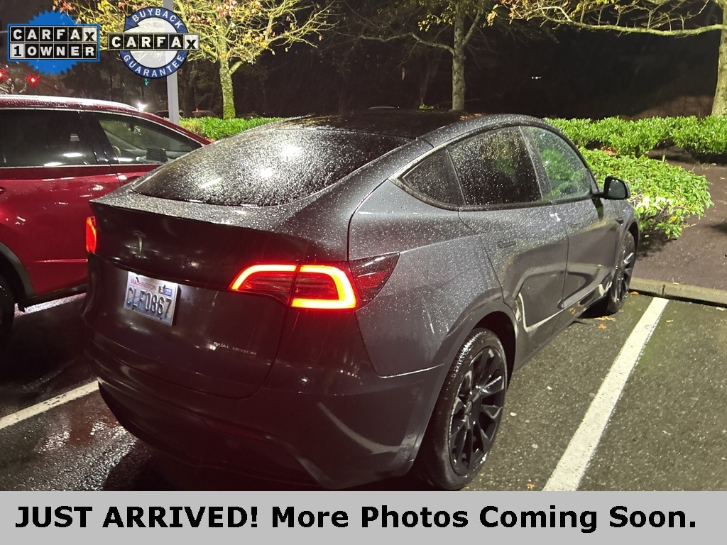 Used 2024 Tesla Model Y Long Range SUV