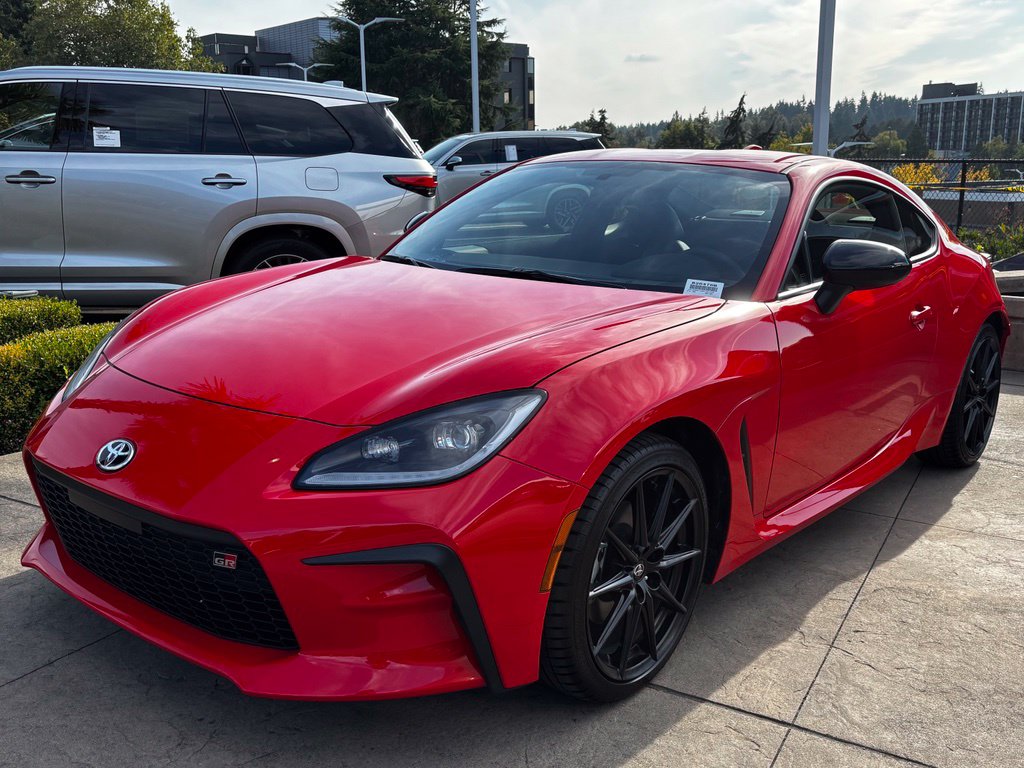 2024 Toyota GR86 Premium