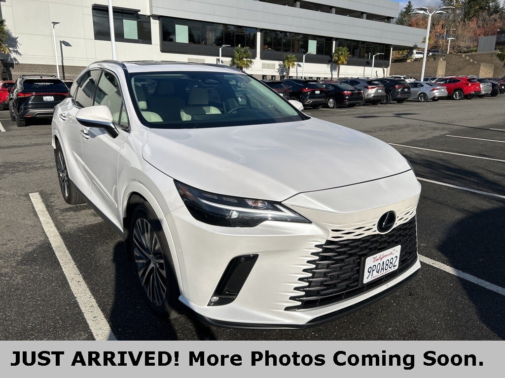 2024 Lexus RX 350h Premium photo 2