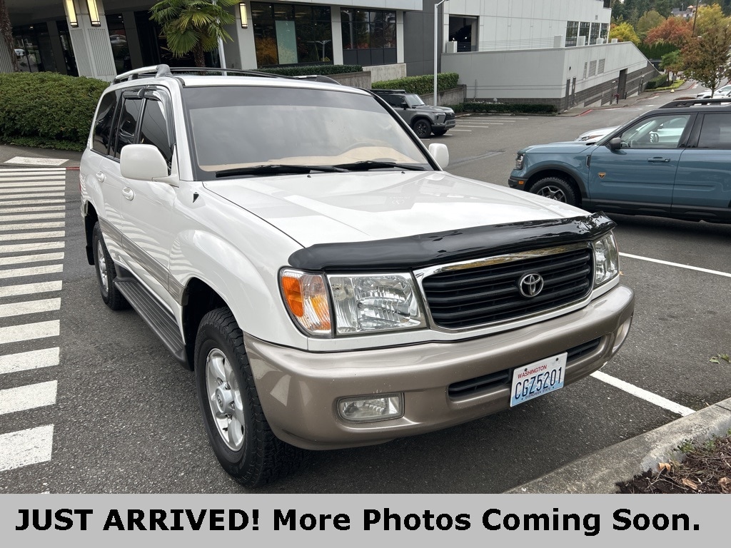 1999 Toyota Land Cruiser Base photo 2