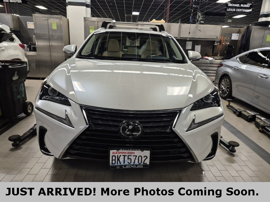 2018 Lexus NX 300 Premium photo 3