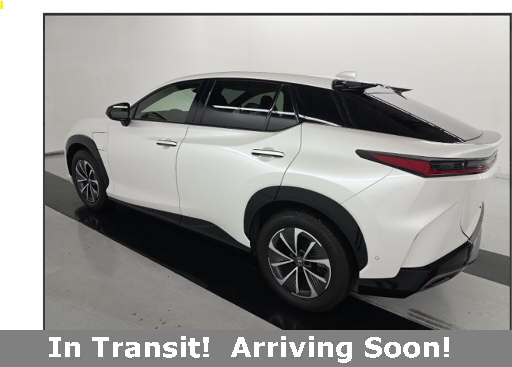 2023 Lexus RZ 450e Premium photo 3