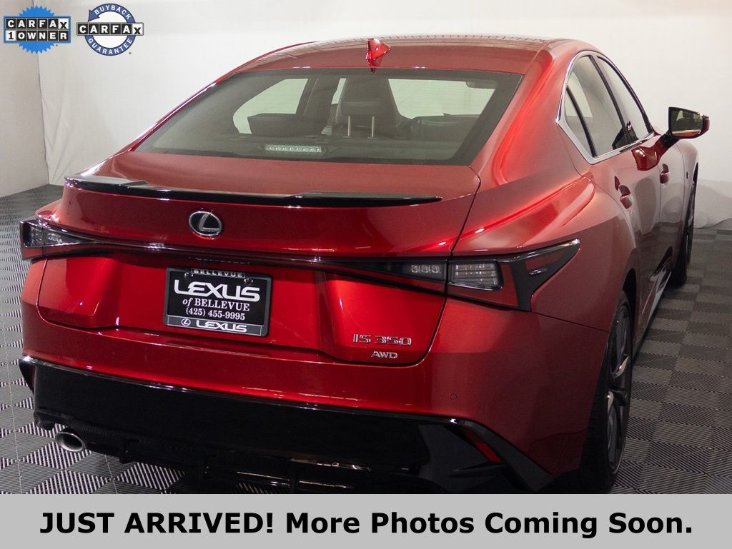 2023 Lexus IS 350 F SPORT - Photo 8