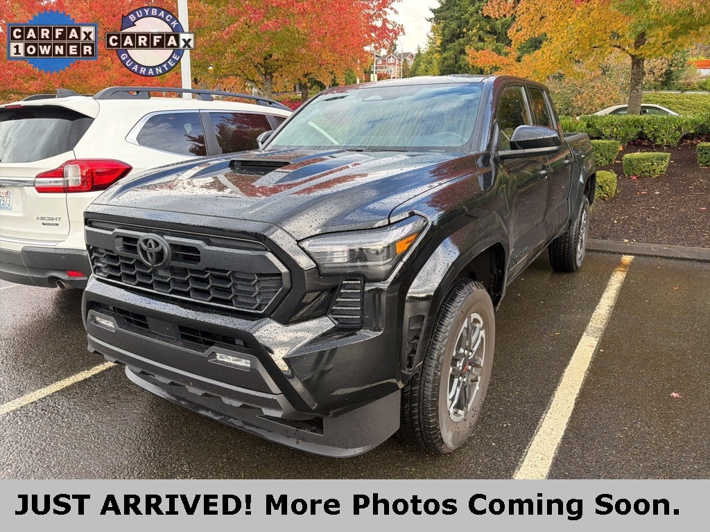 Used 2025 Toyota Tacoma 4WD TRD Sport Truck
