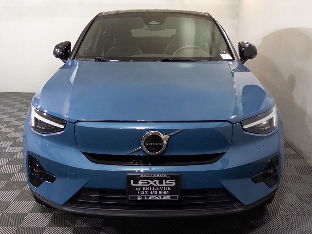 Used 2022 Volvo C40 Ultimate with VIN YV4ED3GB0N2006859 for sale in Bellevue, WA