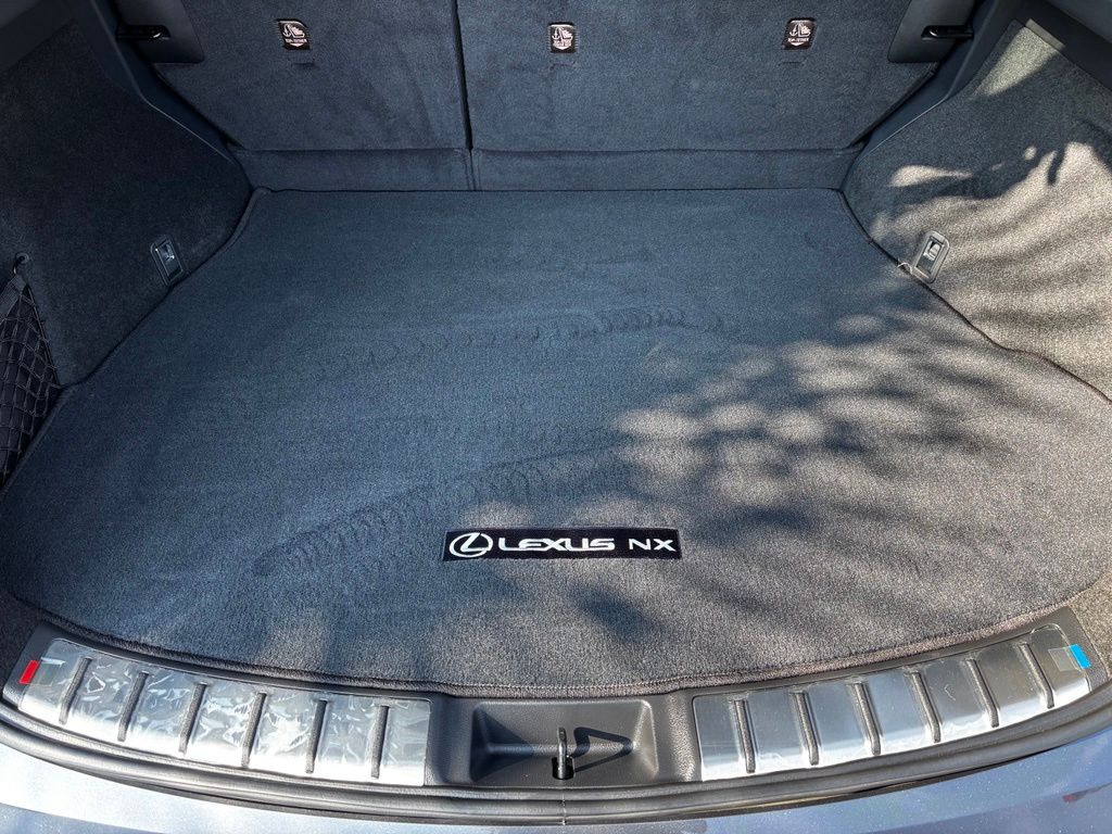 2024 Lexus NX Hybrid 350h - Photo 10