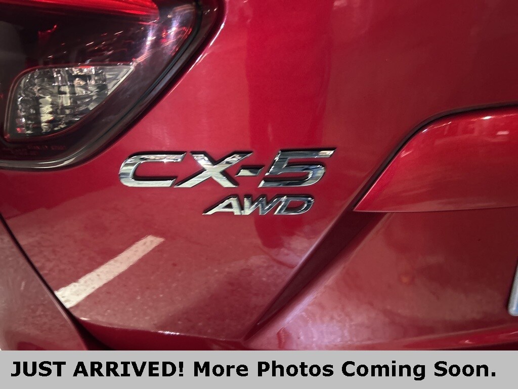 2016 Mazda CX-5 Grand Touring photo 4