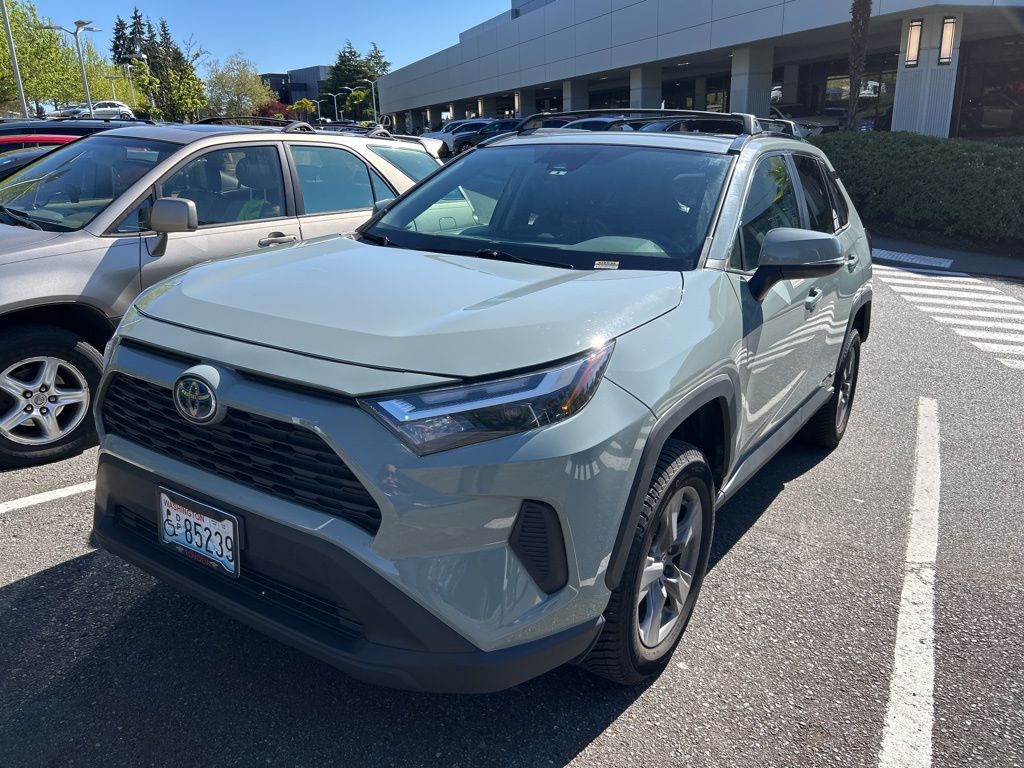 2023 Toyota RAV4 Hybrid XLE AWD's photo