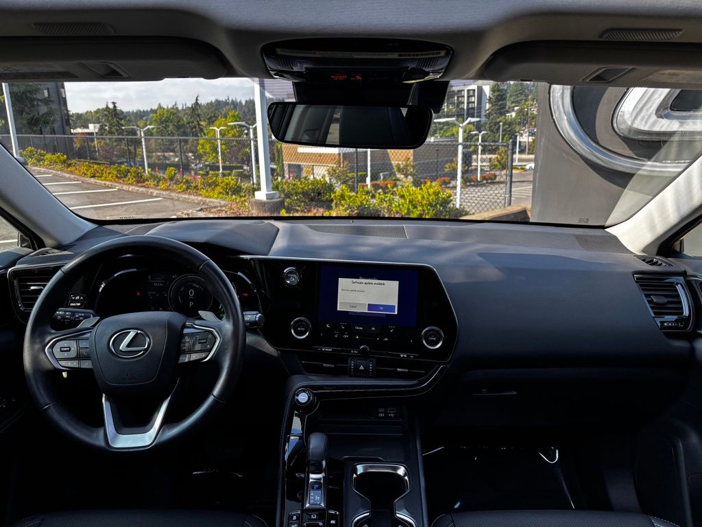 2024 Lexus NX Hybrid 350h - Photo 17