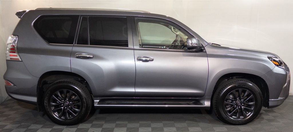 2023 Lexus GX PREMIUM - Photo 9