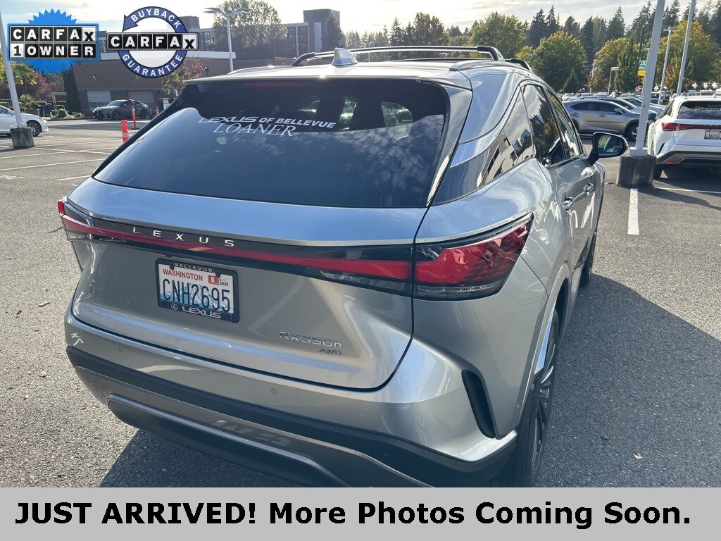 2024 Lexus RX 350h Premium photo 3