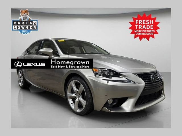 2014 Lexus IS 350's photo