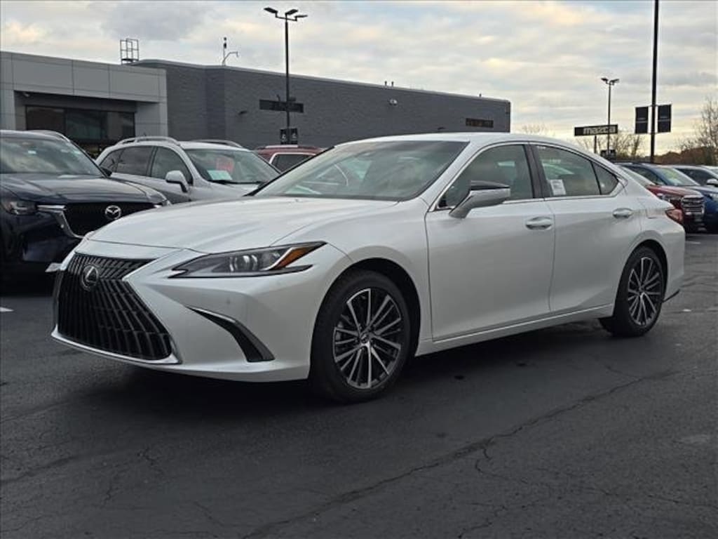 New 2025 Lexus ES 350 SEDAN