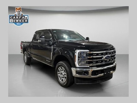 2026 Ford F-250SD Lariat Truck Crew Cab