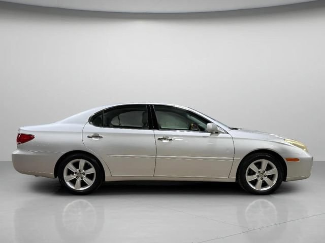 Used 2006 Lexus ES 330 with VIN JTHBA30G565145615 for sale in Brookfield, WI