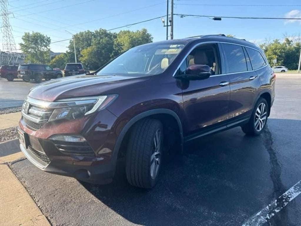 Used 2017 Honda Pilot Elite SUV
