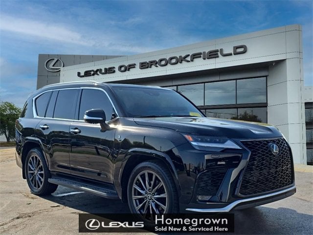 2024 Lexus LX F-Sport's photo