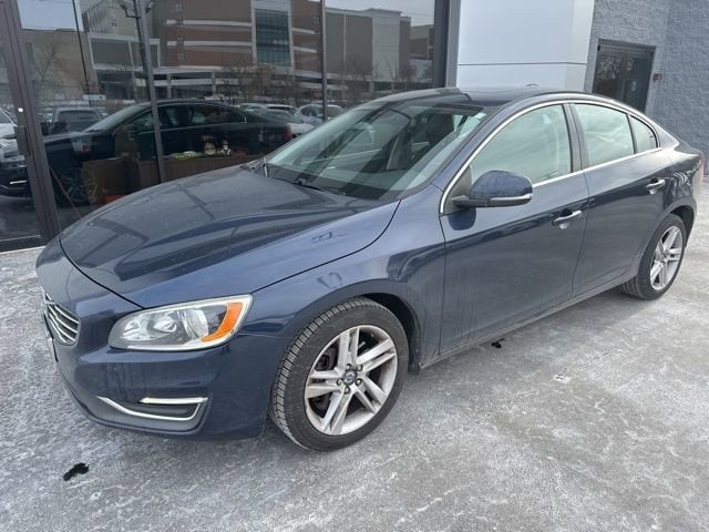 Used 2014 Volvo S60 T5 with VIN YV1612FH4E2293276 for sale in Brookfield, WI