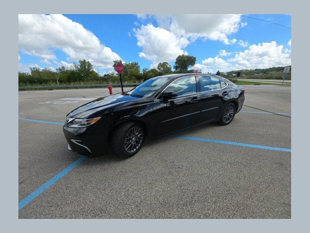 2018 Lexus ES