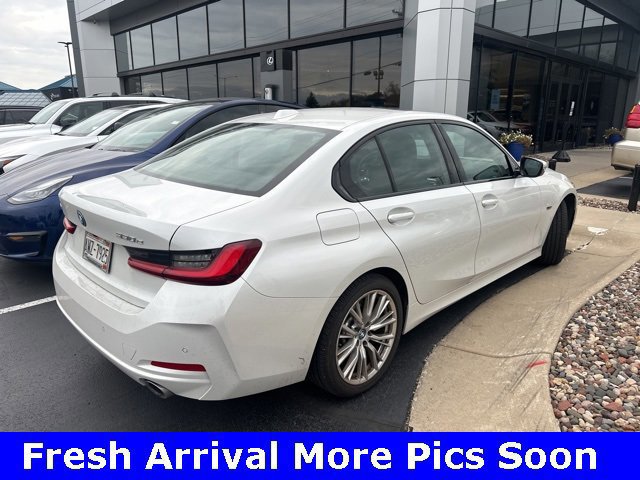 2023 BMW 3 Series 330e