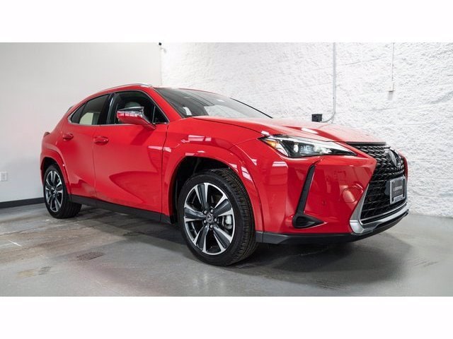 Used Lexus Cars & SUVs for Sale in Milwaukee, WI