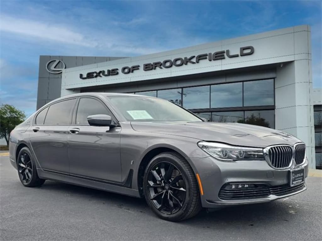 Used 2018 BMW 7 Series 740e xDrive iPerformance Sedan