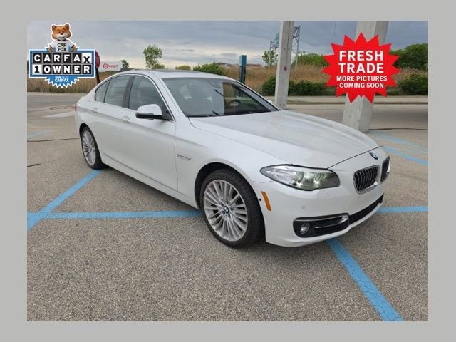 2015 BMW 5 Series 550i Sedan's photo