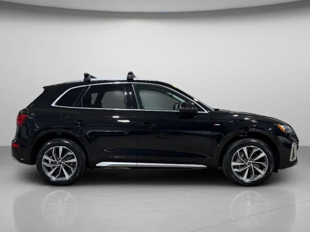 Used 2024 Audi Q5 45 S Line Prestige Quattro SUV